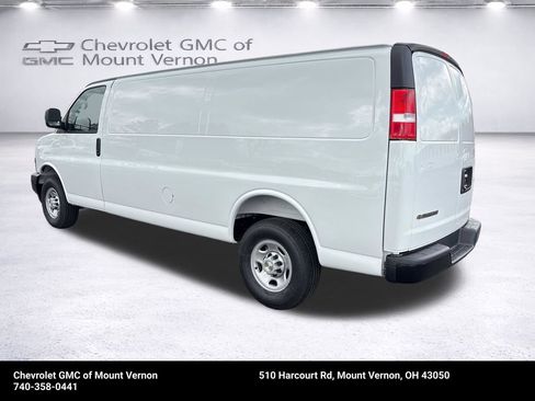 New 2026 Chevrolet Express 2500 Extended w/ Driver Convenience Package RWD image 3