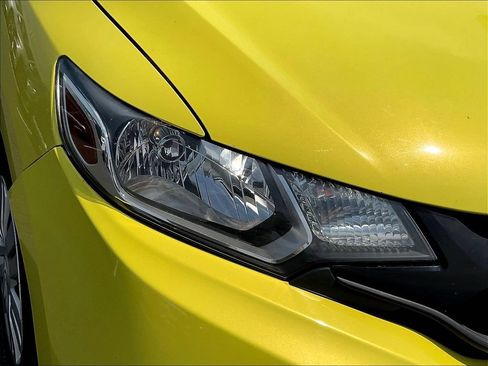 Used 2015 Honda Fit LX image 30