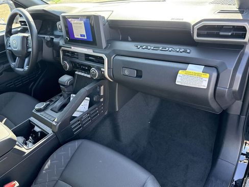 New 2025 Toyota Tacoma SR w/ SR Upgrade Package AWD/4WD image 11