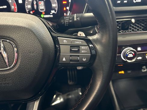 Used 2023 Acura Integra A-Spec image 18