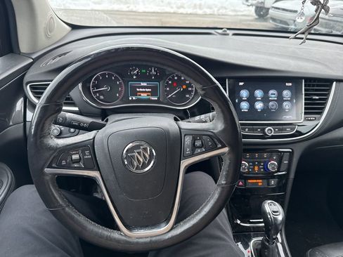 Used 2018 Buick Encore Essence image 7