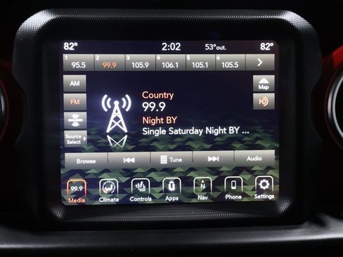 Certified 2023 Jeep Wrangler Unlimited Rubicon w/ Cold Weather Group image 30