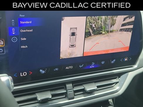 Used 2024 Chevrolet Equinox EV RS FWD image 29