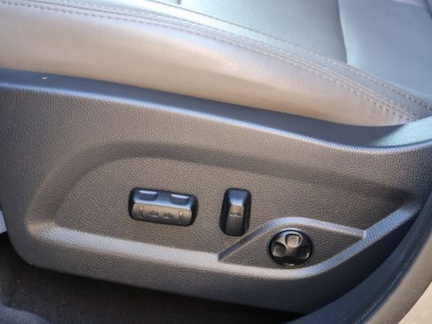 Used 2017 Hyundai Santa Fe Sport image 25