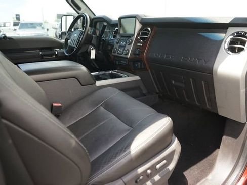 Used 2015 Ford F250 Lariat w/ Lariat Ultimate Package AWD/4WD image 18