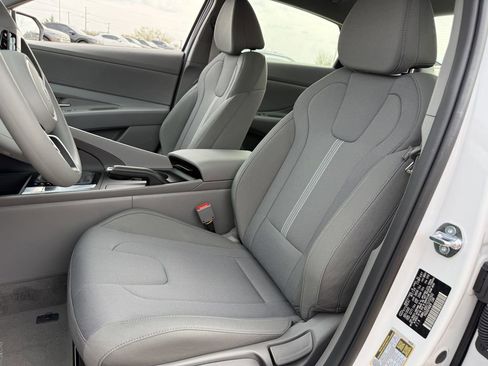 New 2026 Hyundai Elantra SE image 22