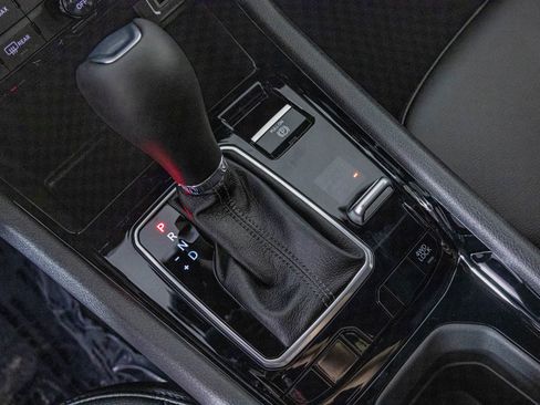 New 2026 Jeep Compass Latitude image 25