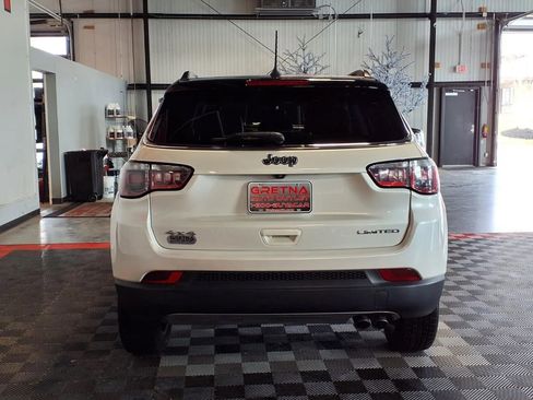 Used 2018 Jeep Compass Limited w/ Navigation Group AWD/4WD image 5