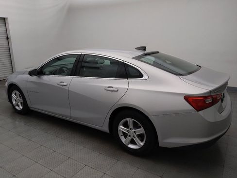 Used 2020 Chevrolet Malibu LS FWD image 3