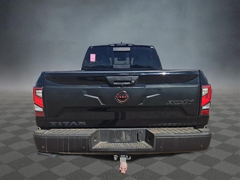 Used 2023 Nissan Titan PRO-4X w/ Pro-4x Utility Package image 5
