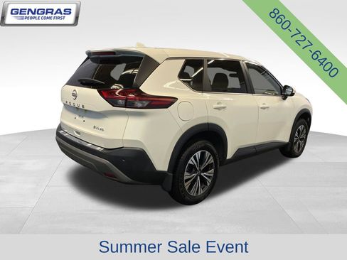 Used 2023 Nissan Rogue SV AWD/4WD image 8
