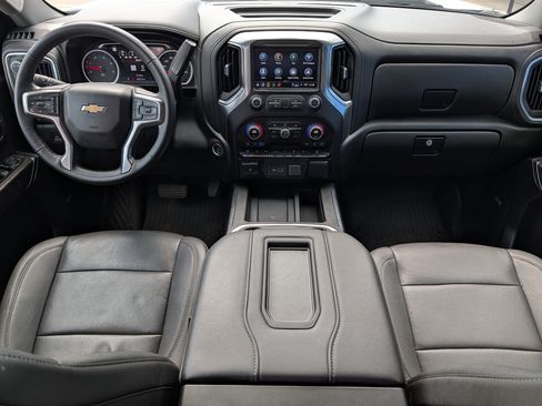 Certified 2022 Chevrolet Silverado 3500 LTZ w/ LTZ Premium Package AWD/4WD image 11