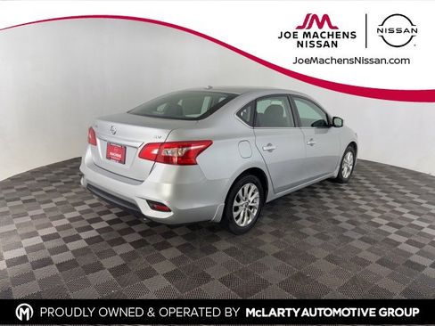 Used 2016 Nissan Sentra SV w/ Style Package image 5