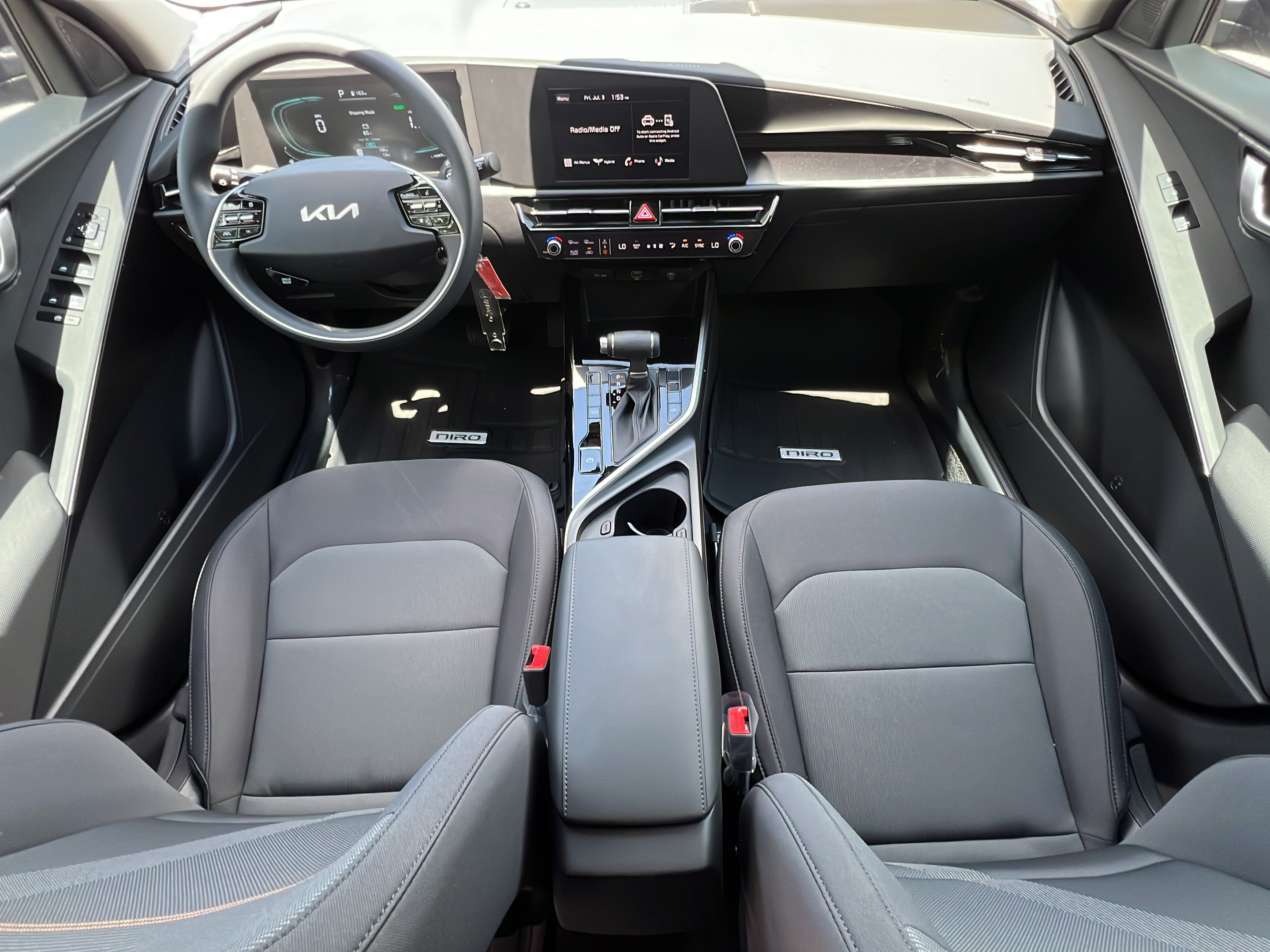 New 2026 Kia Niro LX FWD image 11