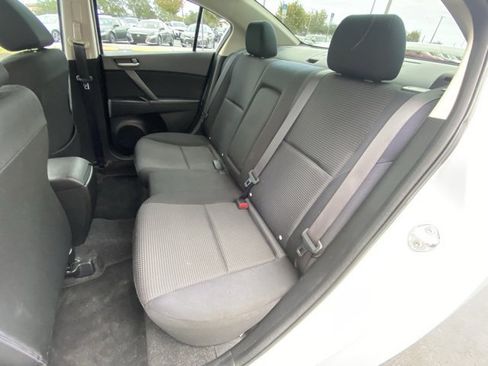Used 2012 MAZDA MAZDA3 i Touring image 22