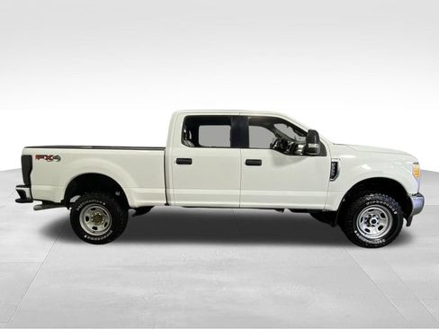 Used 2018 Ford F350 XLT w/ FX4 4x4 Off Road Package image 10