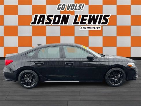 Used 2024 Honda Civic Sport image 2