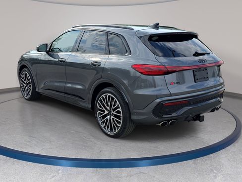 New 2026 Audi SQ5 Premium Plus image 6