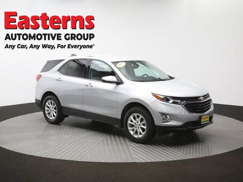 Used 2019 Chevrolet Equinox LT w/ Driver Convenience Package AWD/4WD image 47