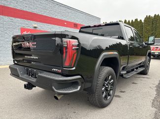 Used 2024 GMC Sierra 2500 AT4 w/ Technology Package video 3
