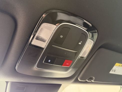 Used 2024 Hyundai Santa Cruz SEL FWD image 18