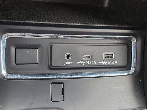 Certified 2026 Subaru Ascent Premium AWD/4WD image 19
