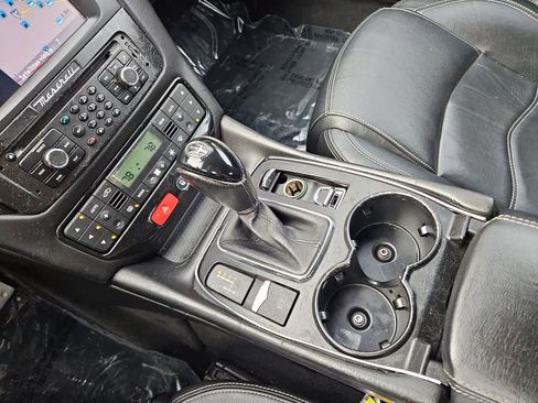 Used 2012 Maserati GranTurismo Sport image 21