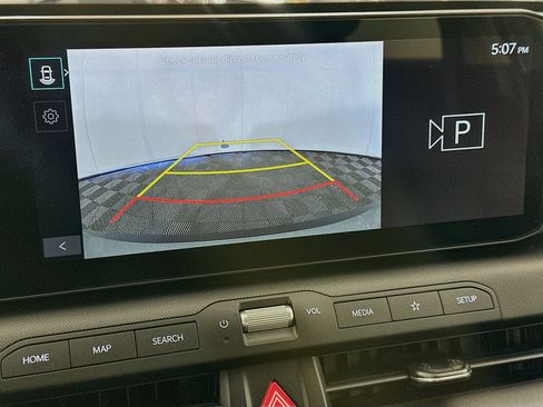 Used 2025 Kia K4 FWD image 23