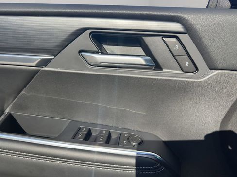 New 2026 GMC Acadia Elevation w/ LPO, Floor Liner Package image 38