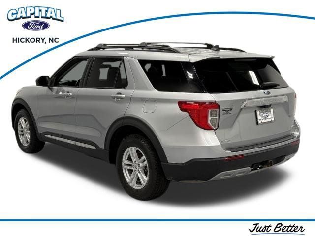 Used 2024 Ford Explorer XLT w/ Equipment Group 202A AWD/4WD image 6