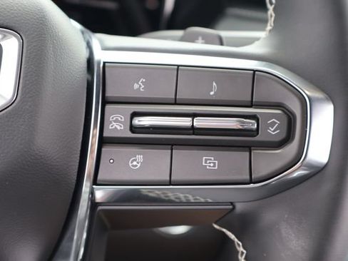 New 2026 GMC Acadia Denali w/ Super Cruise Package FWD image 25
