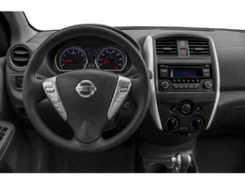 Used 2015 Nissan Versa S Plus image 10