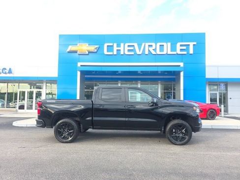 New 2026 Chevrolet Silverado 1500 LT Trail Boss w/ LT Trail Boss Premium Package AWD/4WD image 2