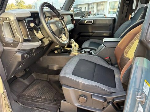 Used 2021 Ford Bronco Big Bend w/ Sasquatch Package image 8
