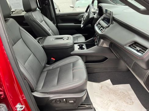 Used 2023 Chevrolet Tahoe RST w/ Luxury Package AWD/4WD image 8