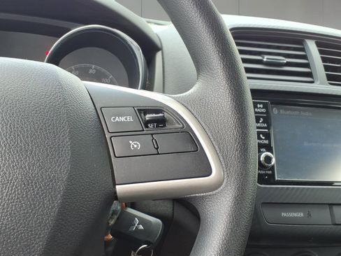 Used 2025 Mitsubishi Outlander Sport ES AWD/4WD image 11