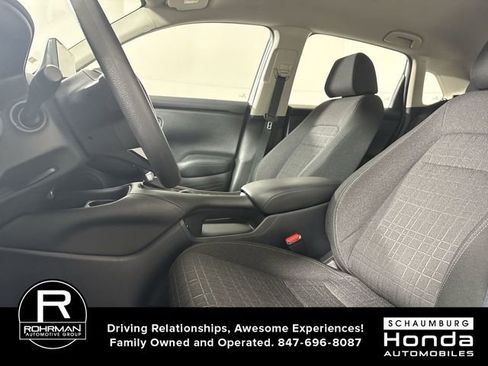 Used 2024 Honda HR-V LX image 4