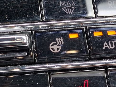 Certified 2022 Lincoln Corsair AWD w/ Premium Package image 28