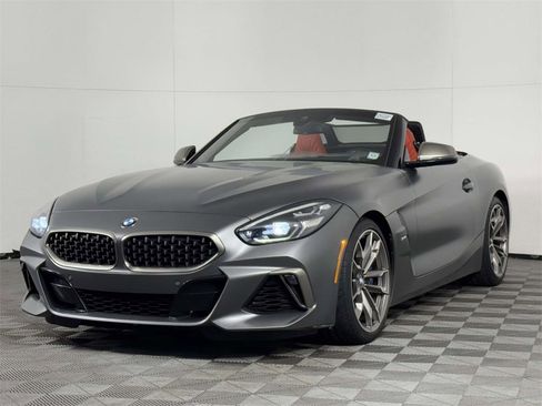 Used 2020 BMW Z4 M40i w/ Executive Package image 7
