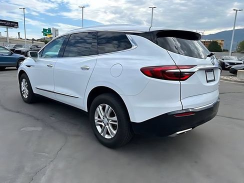 Used 2019 Buick Enclave Essence FWD image 5