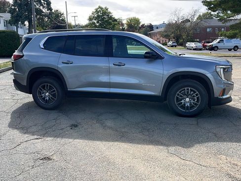 New 2026 GMC Acadia Elevation image 5