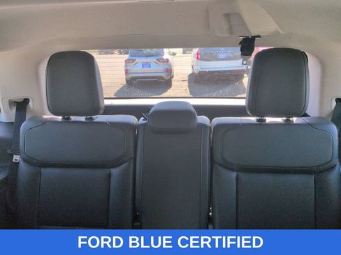 Certified 2025 Ford Expedition Active AWD/4WD image 34