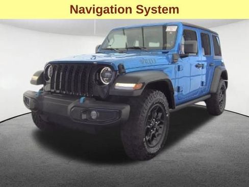 Used 2023 Jeep Wrangler Unlimited w/ Cold Weather Group AWD/4WD image 4