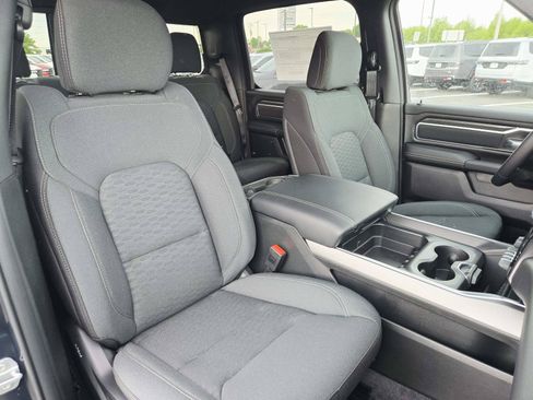 New 2026 RAM 1500 Big Horn AWD/4WD image 16