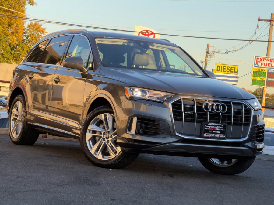 Used 2022 Audi Q7 3.0T Premium Plus w/ Premium Plus Package AWD/4WD image 3