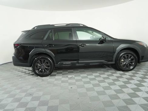 Certified 2025 Subaru Outback Onyx Edition AWD/4WD image 8