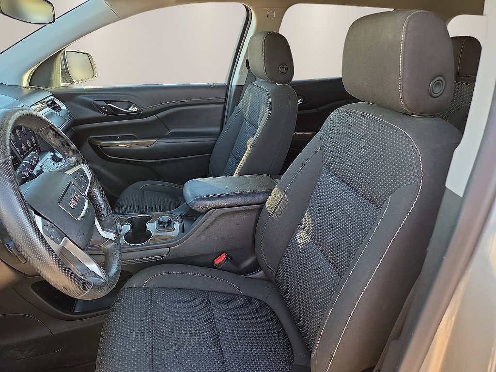 Used 2023 GMC Acadia SLE FWD image 16