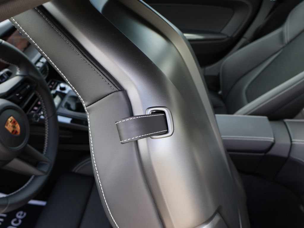 Certified 2026 Porsche 911 GT3 RWD image 18