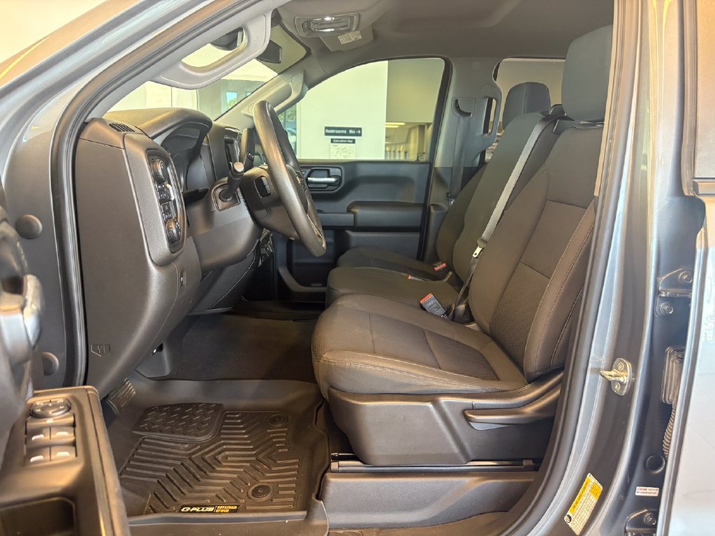 Used 2021 Chevrolet Silverado 1500 Custom w/ LPO, Dark Essentials Package AWD/4WD image 13
