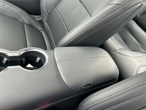 New 2025 Ford Mustang Premium image 18